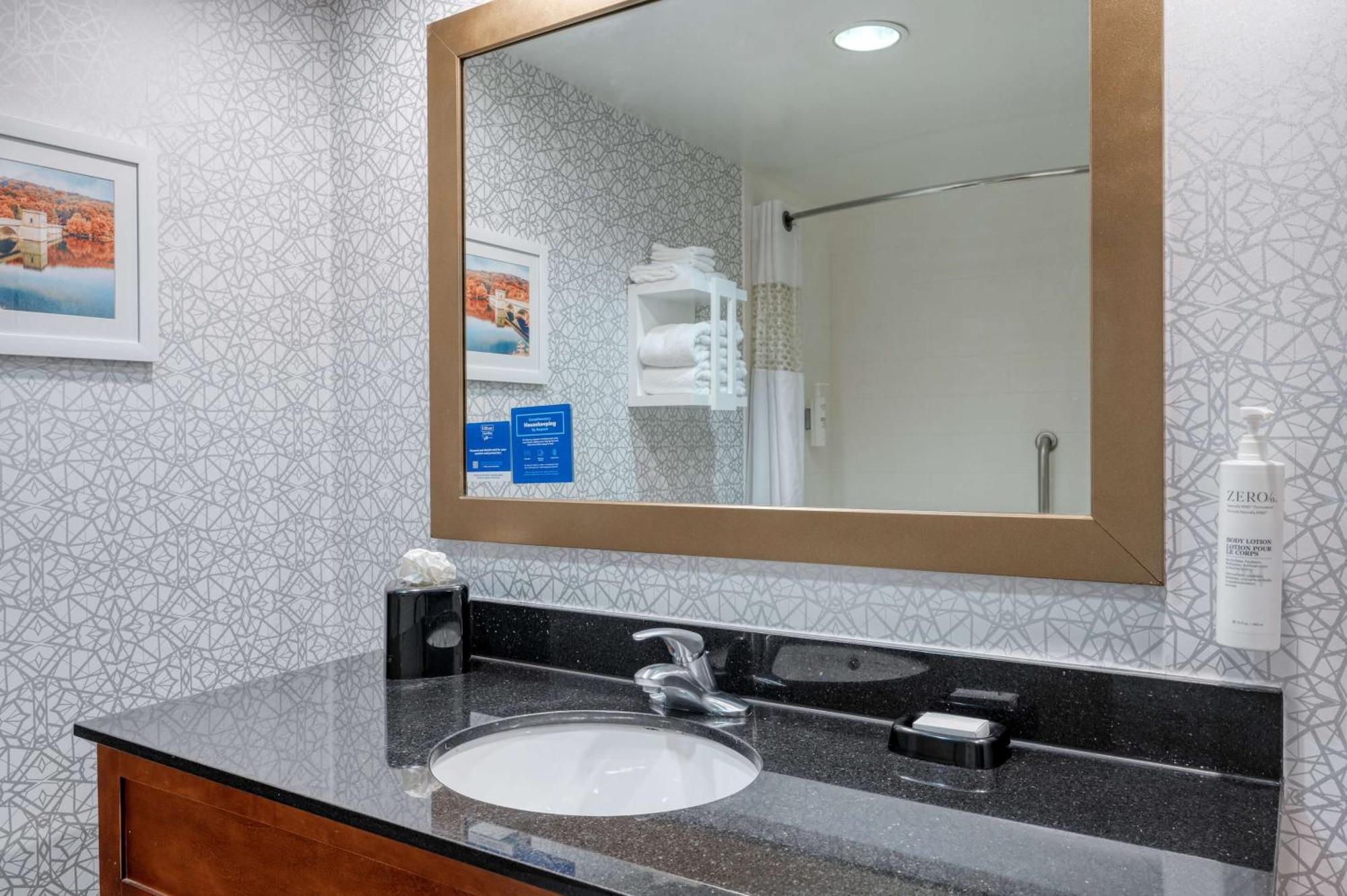 Hampton Inn Baltimore/וויט מארש מראה חיצוני תמונה