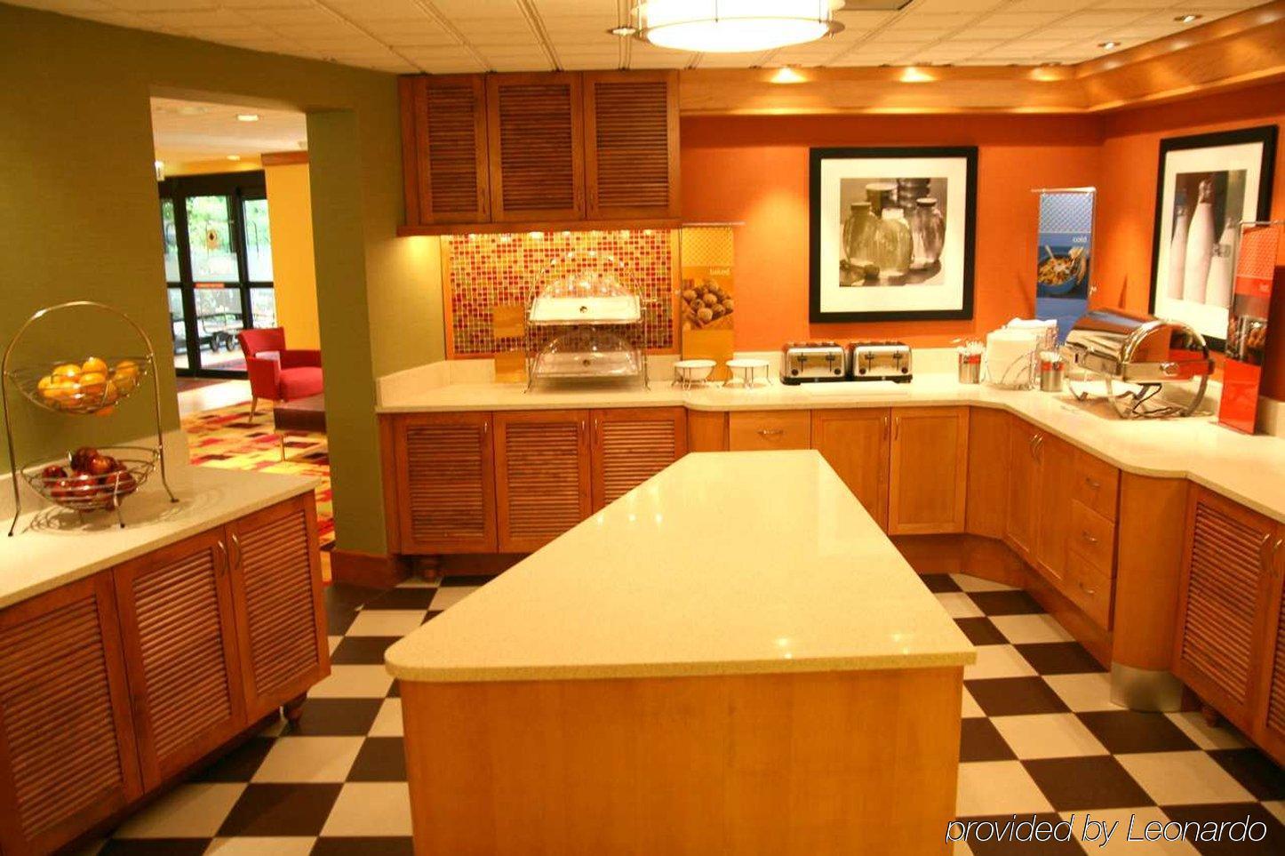Hampton Inn Baltimore/וויט מארש מסעדה תמונה
